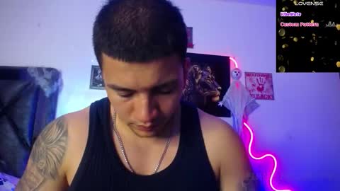 Snapshot of marc_locke chatting on 10.03.25 Marc Locke online show from 10.03.25