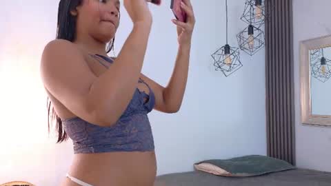 Snapshot of marcela_cepeda chatting on 07.20.26 Mar online show from 07.20.26