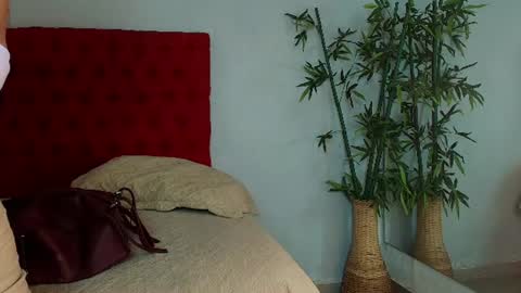 Snapshot of marcela_cepeda chatting on 07.27.26 Mar online show from 07.27.26