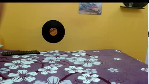 Snapshot of marcelasweet457 chatting on 01.11.26 marcelasweet457 online show from 01.11.26