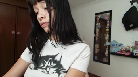 Snapshot of marceline_0 chatting on 01.02.25 Marceline  online show from 01.02.25