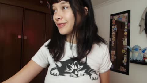 Snapshot of marceline_0 chatting on 01.03.25 Marceline  online show from 01.03.25