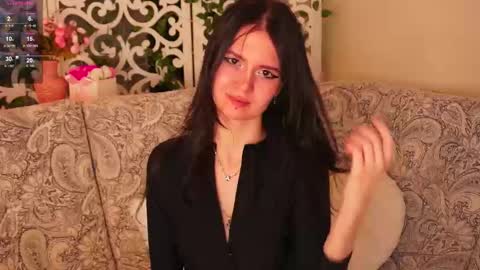 Snapshot of marceline_lu chatting on 02.01.26 Marcelline online show from 02.01.26