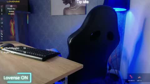 Marcus Hanks online show from 02.23.25