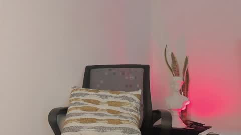 marcus_moreno online show from 04.10.26