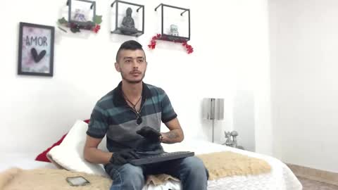 Snapshot of marcus_or_ chatting on 09.11.25 marcus_or_ online show from 09.11.25