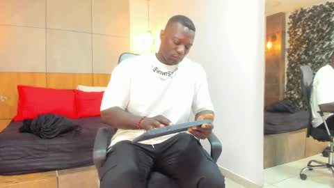Snapshot of marcusblack_ chatting on 05.02.26 Marcusssss online show from 05.02.26
