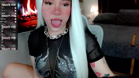 Snapshot of marga_lust25 chatting on 02.24.26 marga_lust25 online show from 02.24.26