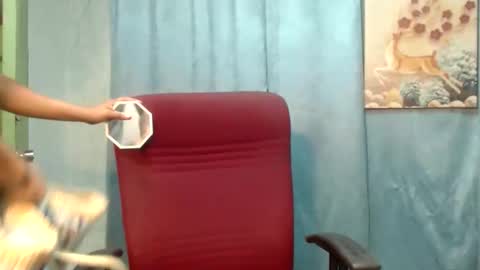 Snapshot of margamondragon10 chatting on 01.06.26 Marven online show from 01.06.26