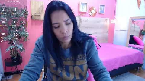 Snapshot of margare_scarlett chatting on 09.10.25 margare_scarlett online show from 09.10.25