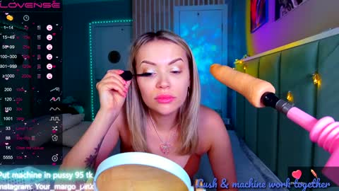 Snapshot of margohotty chatting on 02.01.25 Margo for you online show from 02.01.25