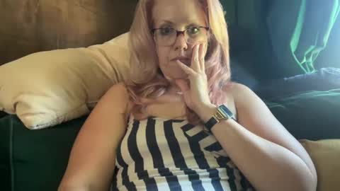 Elle online show from 03.21.26