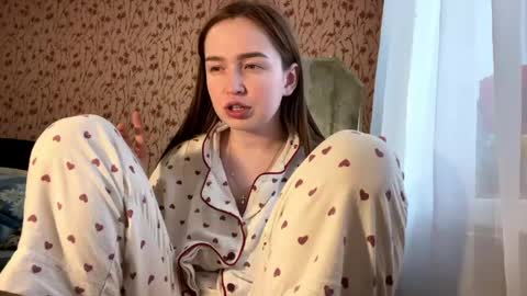 Chloe online show from 04.26.26