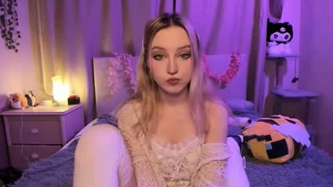 Margo online show from 11.21.25