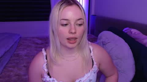 margot_robbie7 online show from 01.07.26