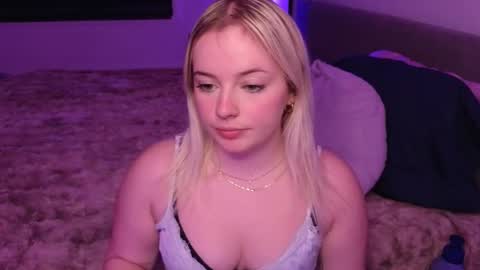 margot_robbie7 online show from 01.08.26