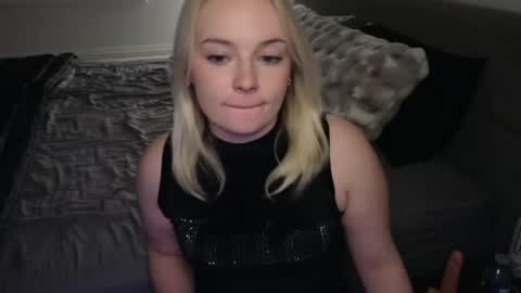 Snapshot of margot_robbie7 chatting on 05.31.26 margot_robbie7 online show from 05.31.26