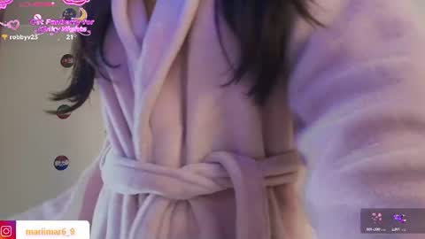 Snapshot of mari_mar69 chatting on 06.25.26 mari_mar69 online show from 06.25.26