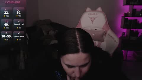 mari moore online show from 10.27.25