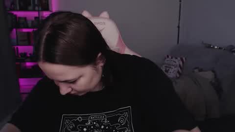 mari moore online show from 01.12.26