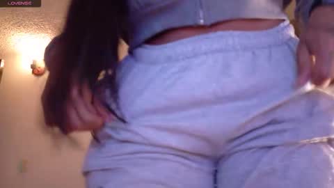 Snapshot of maria_cardenas chatting on 09.21.25 maria online show from 09.21.25