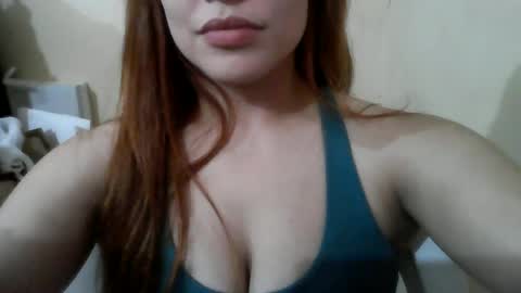 Snapshot of maria_eugenia chatting on 06.11.26 Mareu online show from 06.11.26