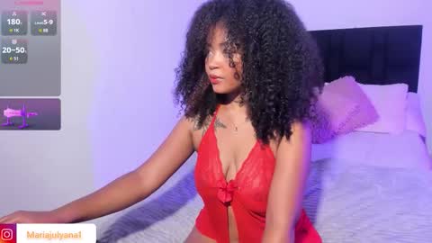 V A N E S S A  online show from 09.12.25