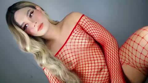 Snapshot of maria_ladel_barrio chatting on 09.29.25 Maria online show from 09.29.25