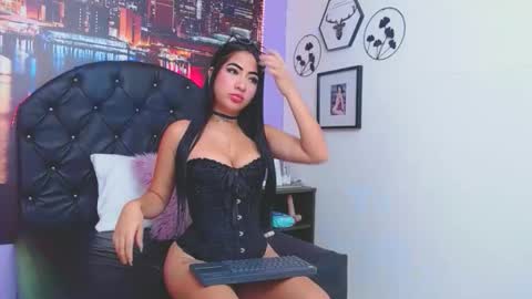 mariahlovato online show from 02.05.26