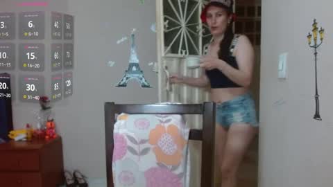 Snapshot of mariam_wish1 chatting on 05.11.26 mariam_wish1 online show from 05.11.26