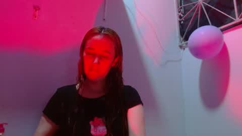 Snapshot of mariam_wish1 chatting on 07.23.26 mariam_wish1 online show from 07.23.26