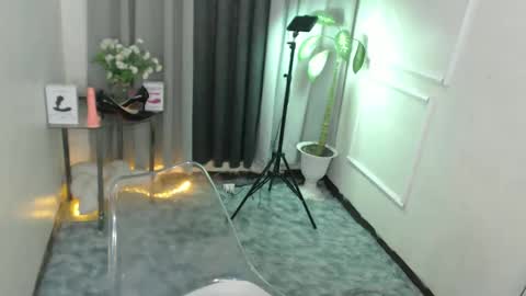 Snapshot of mariamercedesxxx chatting on 03.09.25 maria online show from 03.09.25