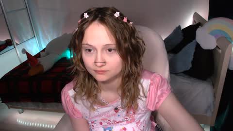 Snapshot of mariamilkis chatting on 12.13.24 Maria online show from 12.13.24