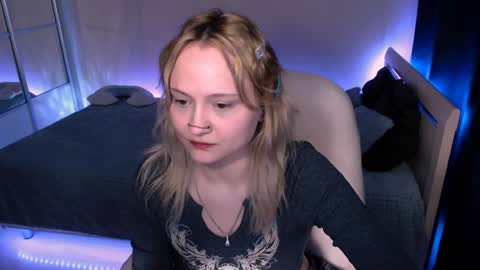 Snapshot of mariamilkis chatting on 01.15.25 Maria online show from 01.15.25