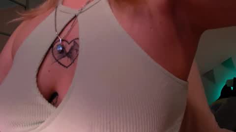 Snapshot of mariamilkis chatting on 01.30.25 Maria online show from 01.30.25