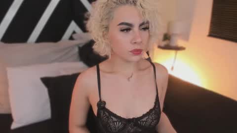 Marian online show from 12.19.25