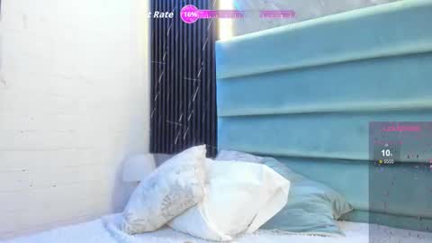 mariana_babe_ online show from 10.24.25