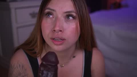 Mariana Castro online show from 10.29.25