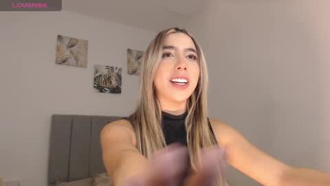 Mariana online show from 04.27.26