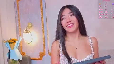 Snapshot of mariana_kalo chatting on 06.27.26 Mariana online show from 06.27.26