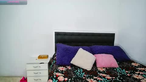 mariana_sara online show from 11.07.25