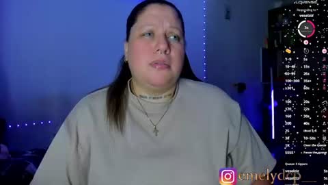 Snapshot of mariana_spellman chatting on 07.18.26 Emely online show from 07.18.26