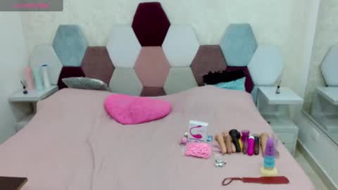 mariana online show from 01.21.25