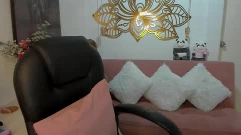 Mariana Lopez online show from 02.13.25