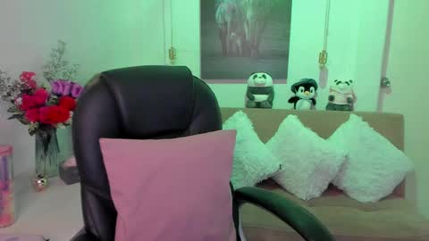 Mariana Lopez online show from 02.22.25