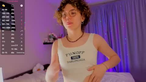 Mariana online show from 11.27.25