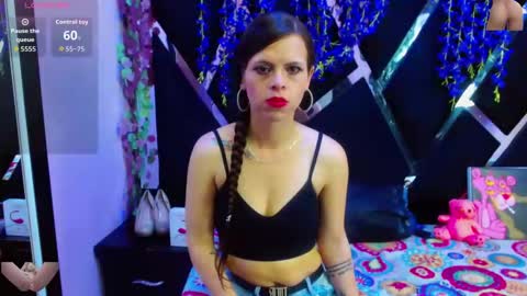 Snapshot of marianathompson_ chatting on 09.14.25 MarianaThomsop online show from 09.14.25