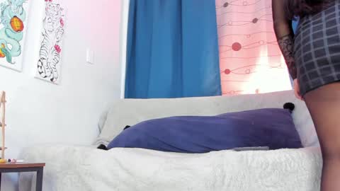 Mariana Vargas online show from 12.04.24