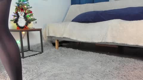 Mariana Vargas online show from 12.10.24