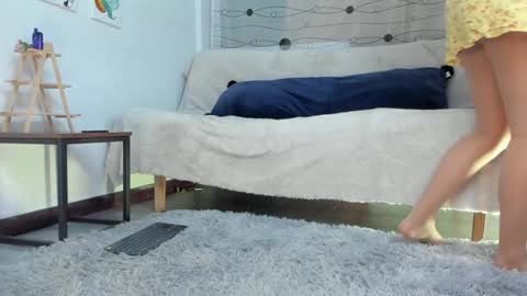 Mariana Vargas online show from 01.10.25